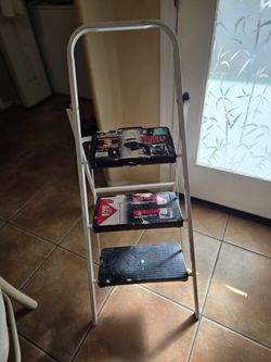 Step ladder