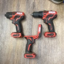 Skill Cordless Drill Impact And Flashlight