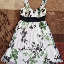 Women's Dresses 