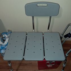 BRAND NEW BATH BENCH. Never Been Used.  Very STurdy & Safe. Has A Nice Back Rest For Full Support & Comfort