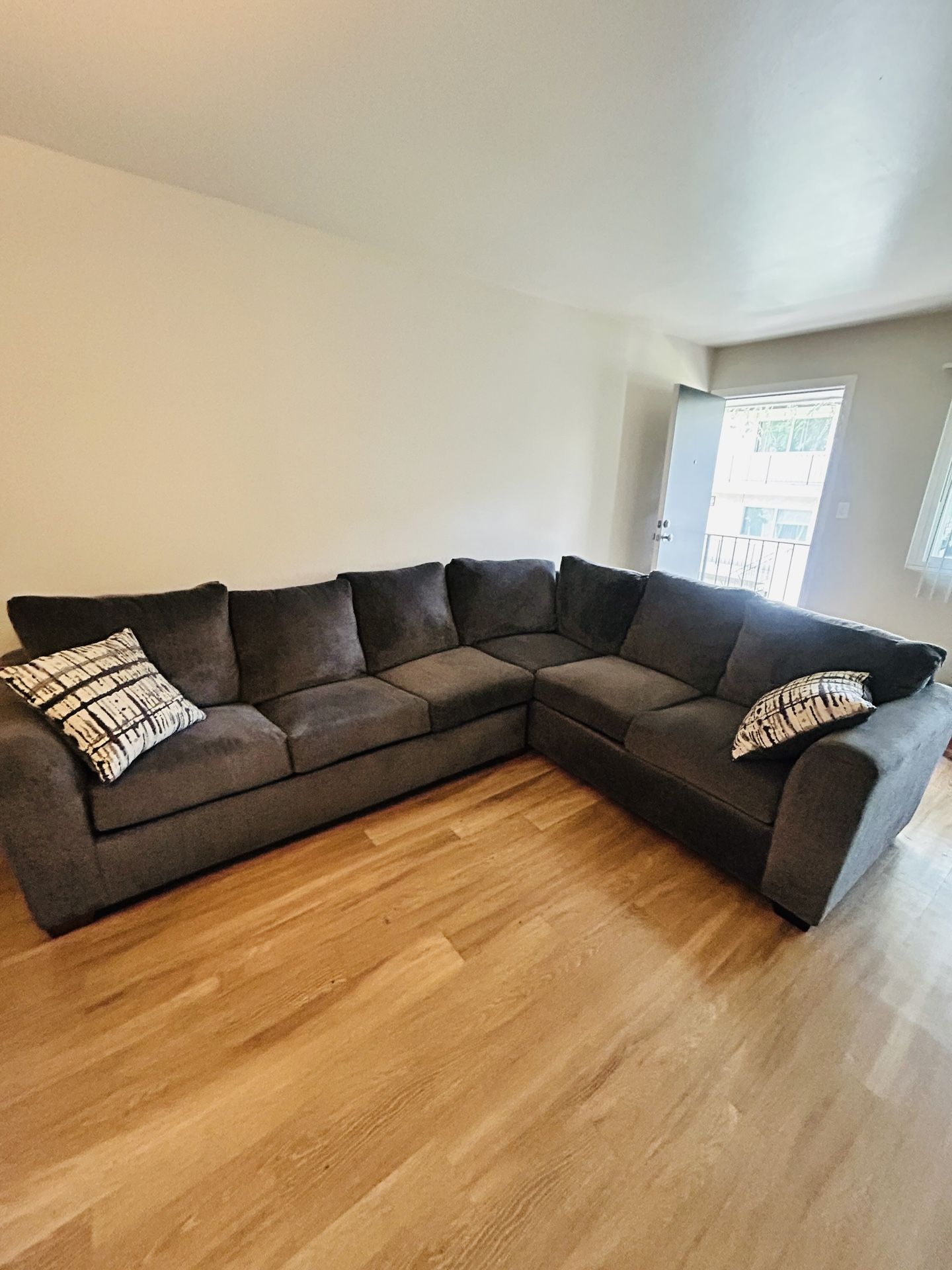 Sectional Couch