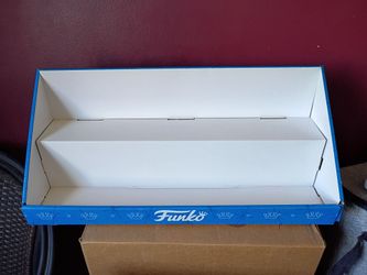 Funko Pop Display Case | Holds 10 funkos | used