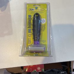 De shedding tool for cats
