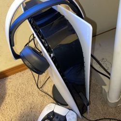Ps5 With Wireless Headset 
