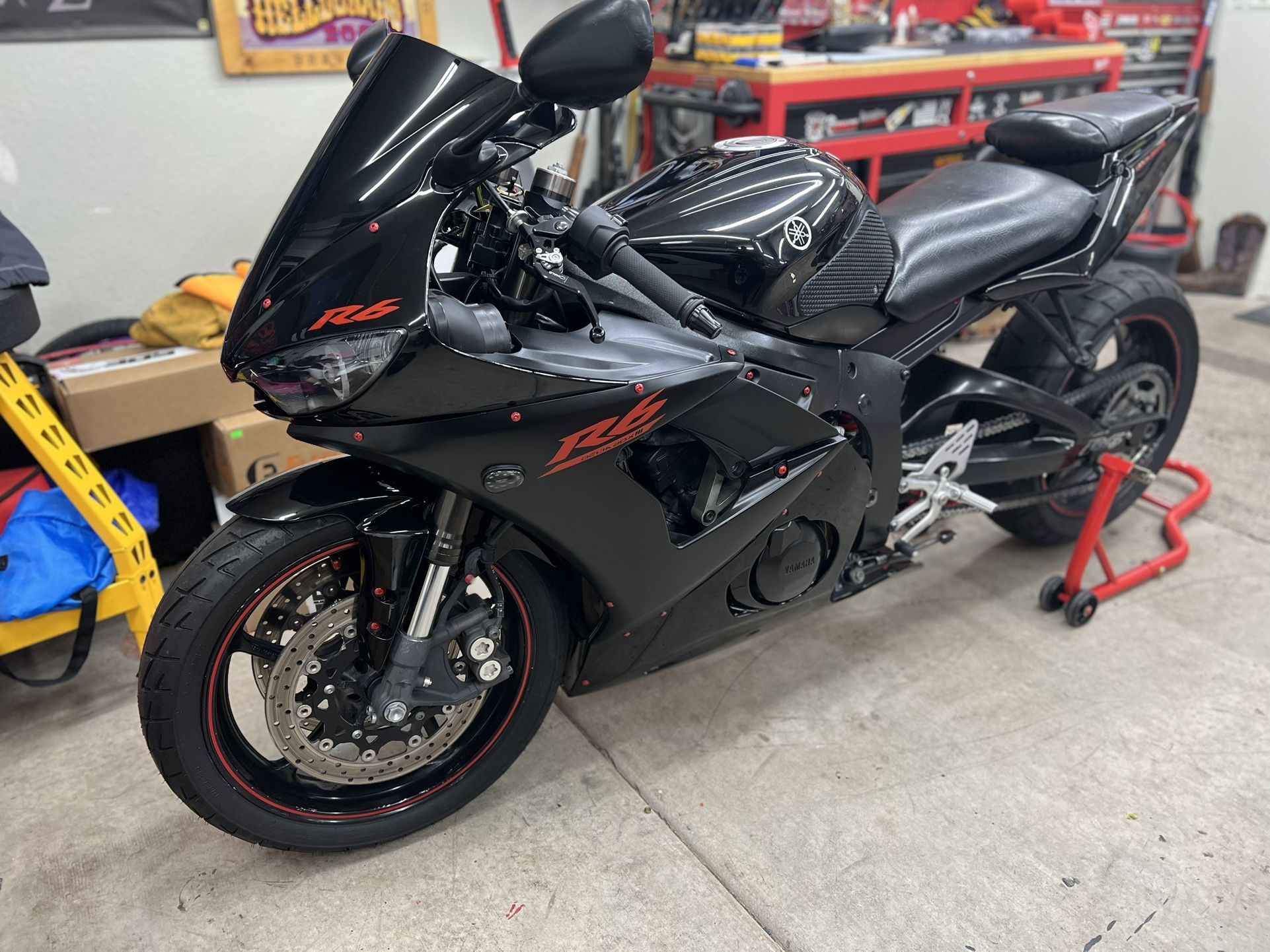 2005 Yamaha R6