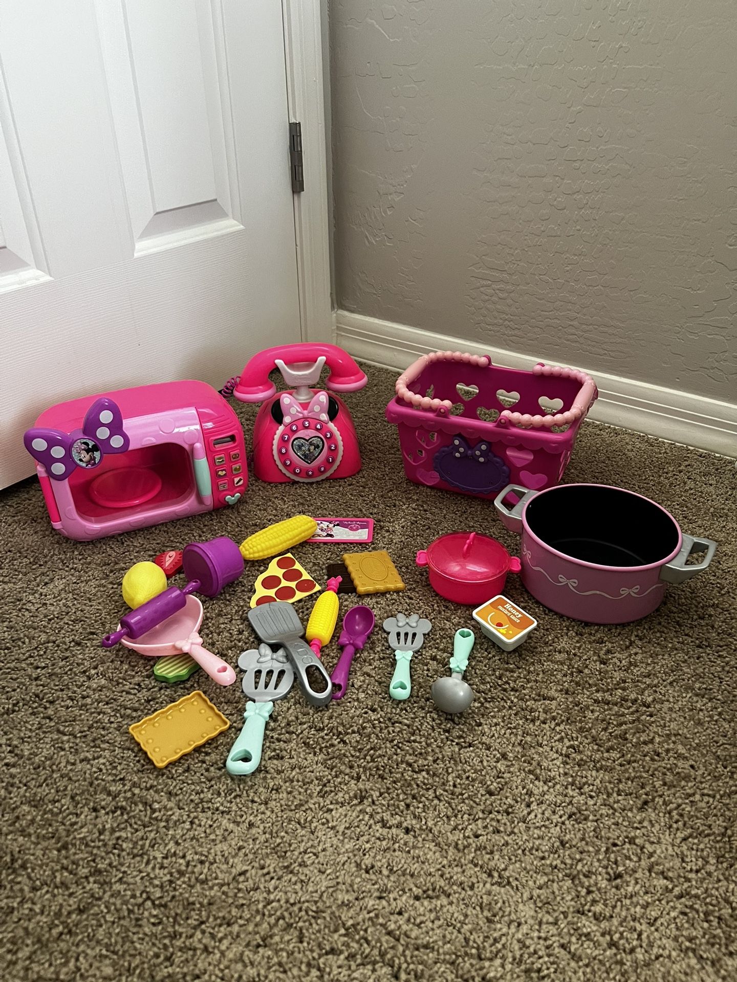 Minnie Mouse Pretend Play Toys Bundle