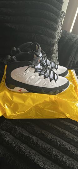 Jordan 9 Retro