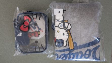Hello Kitty Sweatshirt And Purse