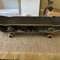 2 Skateboards 