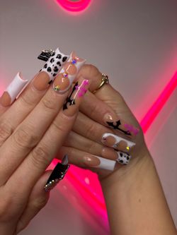 Hemet NAIL TECH