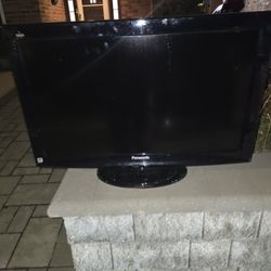 Panasonic Small TV / Monitor