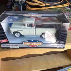 1:18 Scale 1955 Chevy 3100 Cameo Pickup