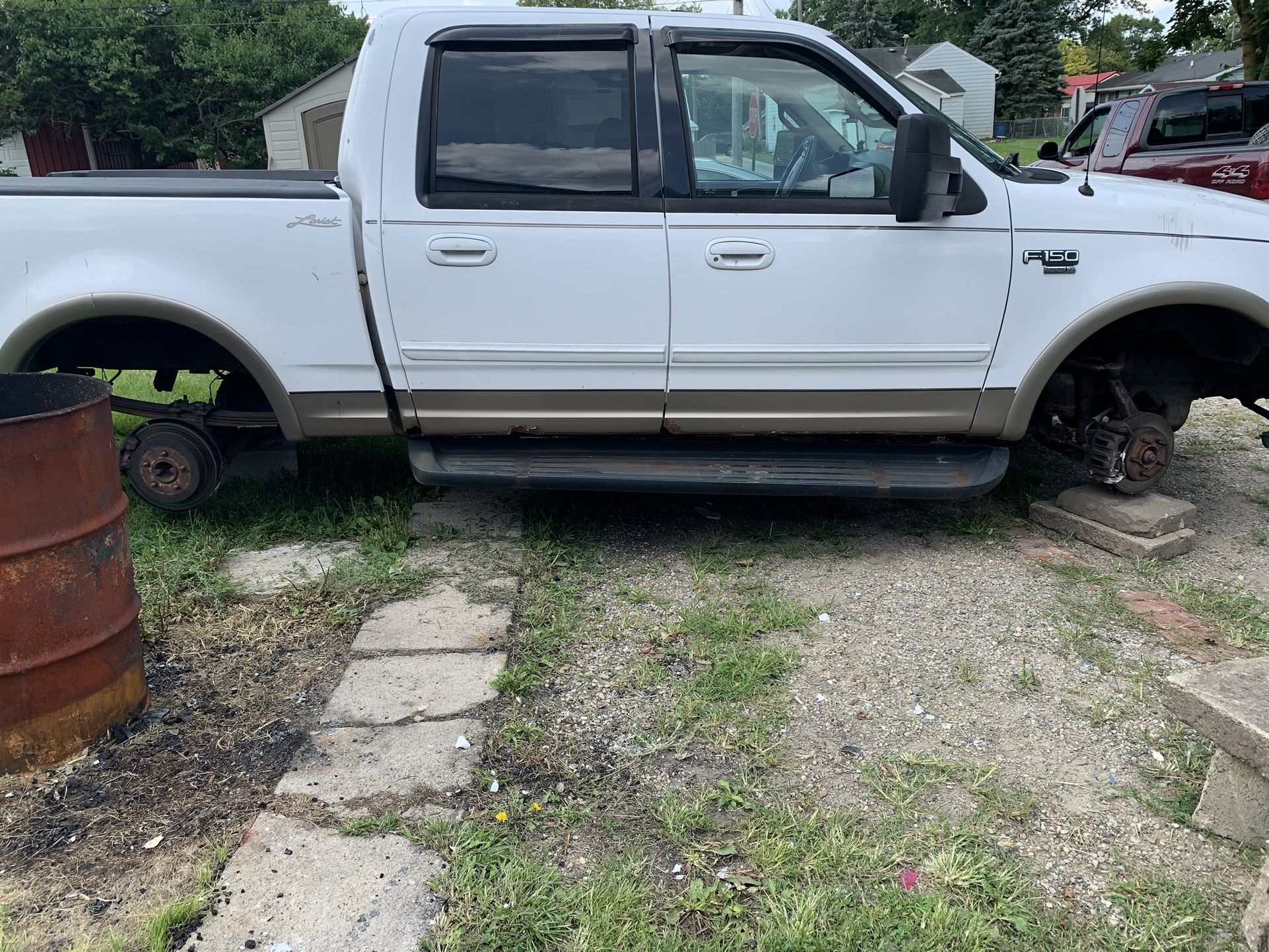 Part Out 2001 Ford 150
