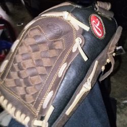Baseball Glove 