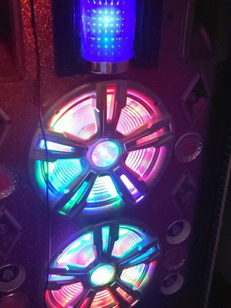 Icebox Audio Bluetooth Party Speaker for Sale in Las Vegas, NV OfferUp