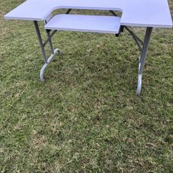 Adjustable Sewing Table (New)