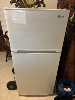 LG refrigerator