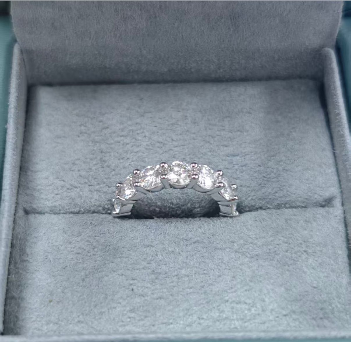Moissanite And White Gold Ring 3 Ct - Comes With Lifetime Warranty And Authenticity Card