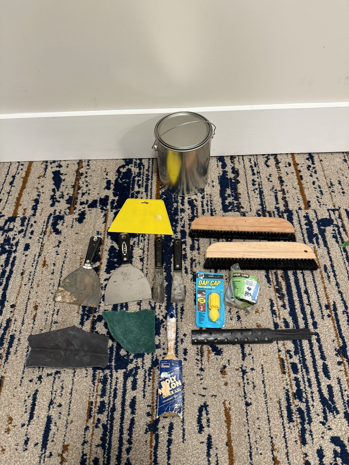 Painting tools lot- 14 count