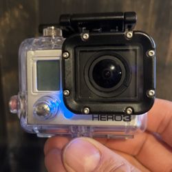 GoPro Hero 3 Black With Accessories 
