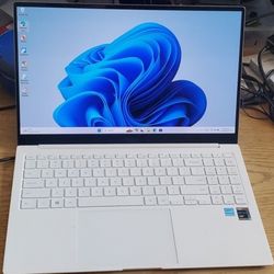 Like New Ultra Thin Samsung Galaxy Pro Book Laptop