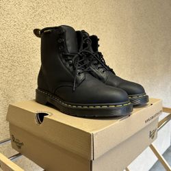 WMNS Doc Martens 1460 Pascal Boots 