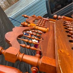 Queen Full Bed Head And Foot Board No Side Rails Or Slats