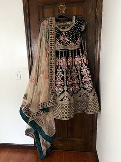 Beautiful Never Worn New , Fully Stiched , Heavy Designer Lehenga ❤️