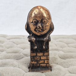 VTG CAST IRON HUMPTY DUMPTY on a WALL COIN BANK
