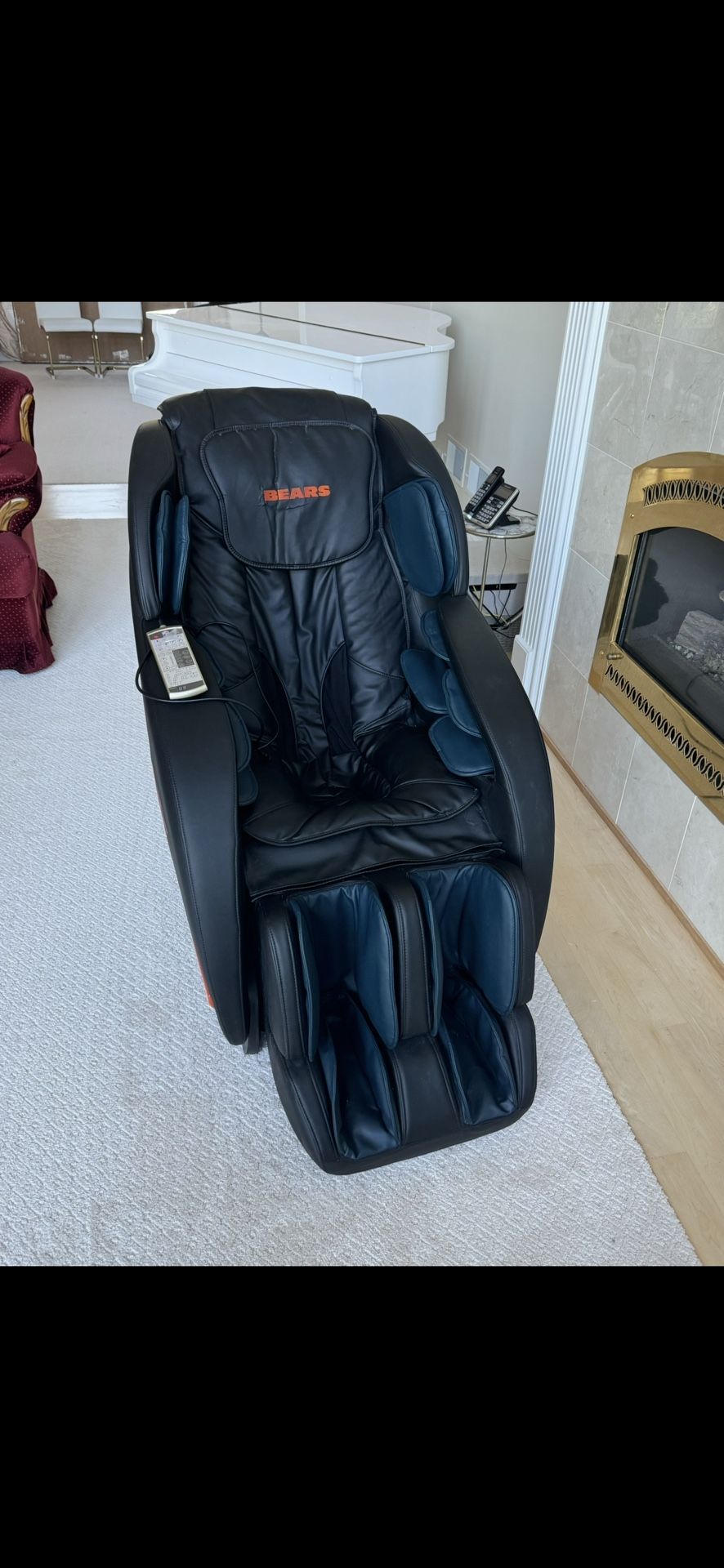 Body Massage Chair Shiatsu Heat Zero Gravity A200 NFL Chicago Bears