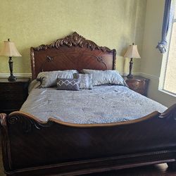 Cal King Beautiful Bedroom Set