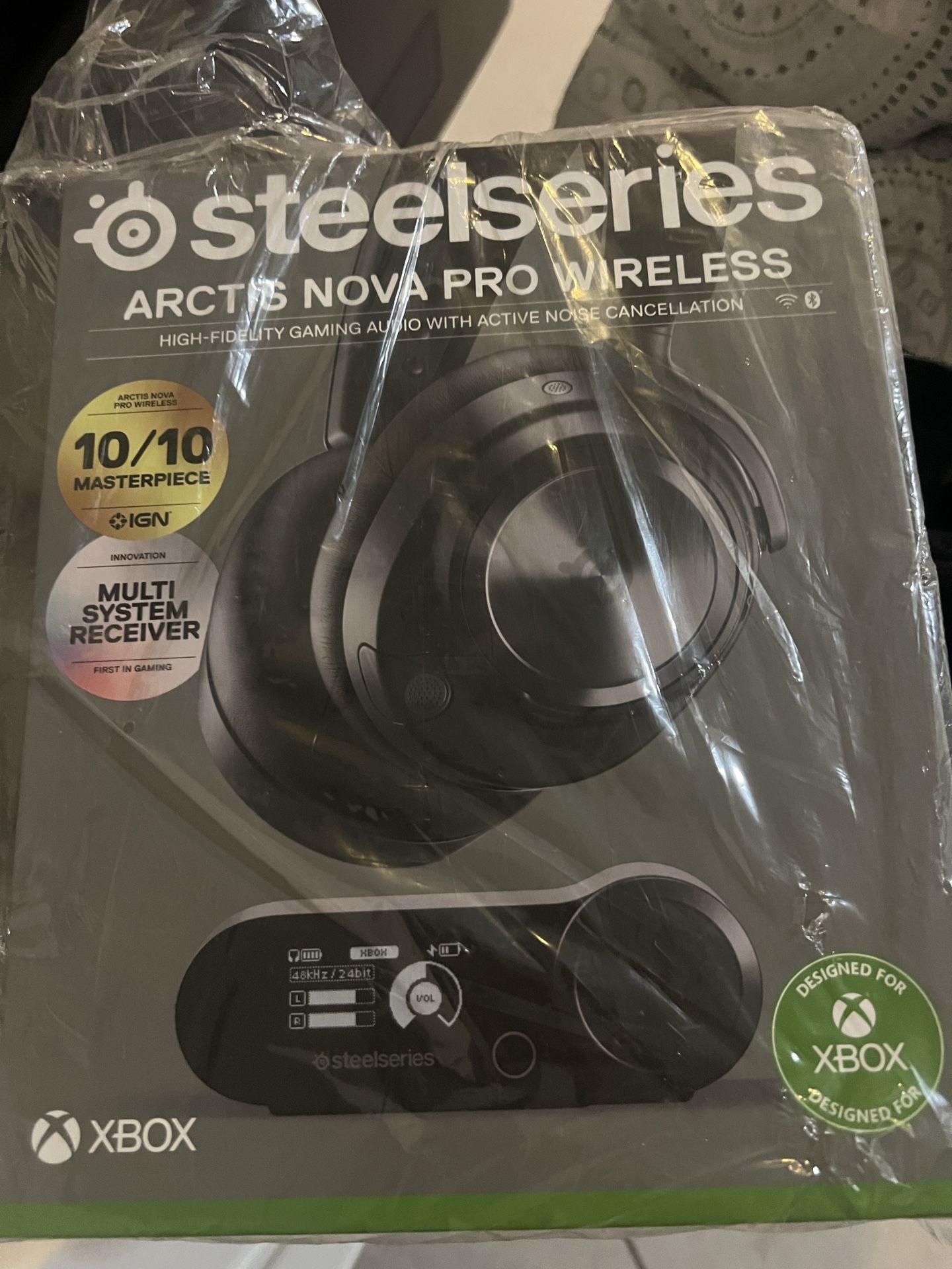 New SteelSeries Arctis Nova Pro Wireless Xbox Multi-System Gaming Headset