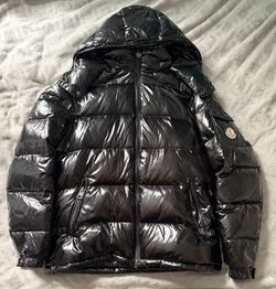 Moncler Men’s Black Puffer Jacket Size 2