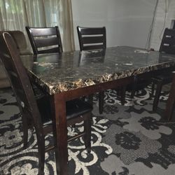 Dining Table FREE!!