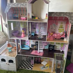 Dream House $20