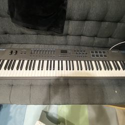 Nektar LX88+ MIDI Keyboard Controller 