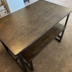 Dining room table