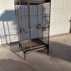 PARROT /  LARGE BIRD  HEAVY DUTY BIRD CAGE 2×2×4