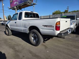 1999 Toyota Tacoma