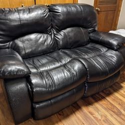 Free Very Comfortable Reclining Sofa
