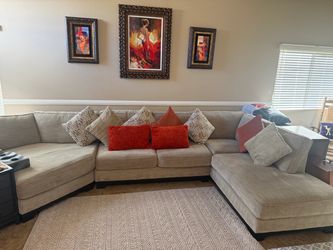 LIKE NEW beige sectional