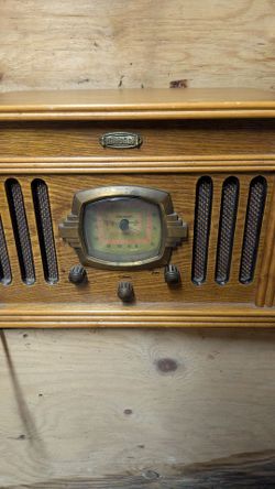 Record player/cassette player