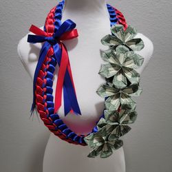 Graduation Money Lei