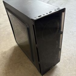 Gaming PC with 27 inch monitor