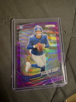 Jaxson Dart Rookie Card Purple Wave Prizm #71/99 New York Giants.