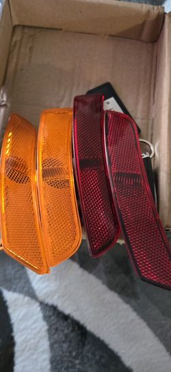 Front And Rear Markers Light