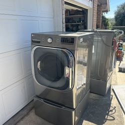 LLG Washer And Dryer With Stands Washing Machine 