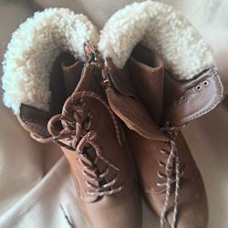 New Boots $20. Size 7.5