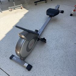 Rowing Machine 