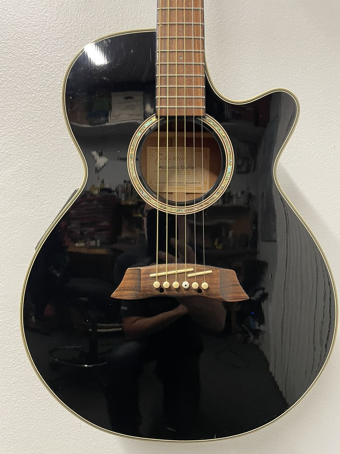 Takamine EG561C - Black Acoustic Guitar